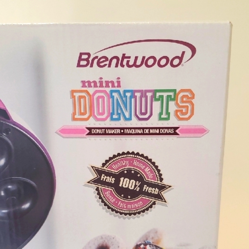 NIB Brentwood Mini Donut Maker in Pink - Picture 3 of 7